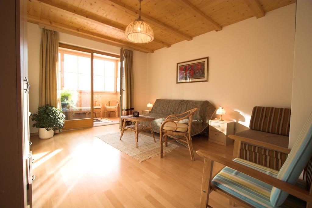 Ferienwohnung Trompedeller Tires Ruang foto
